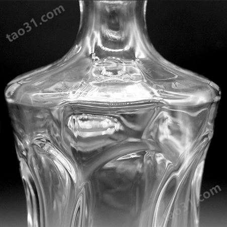 生产创意玻璃酒瓶 冰酒瓶饮料红酒葡萄酒瓶 批发果酒玻璃瓶可来样定制