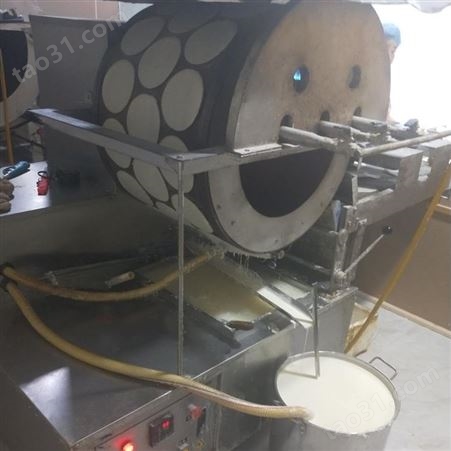 全自动圆形蛋卷皮机器 电加热蛋皮机 班戟皮成型机