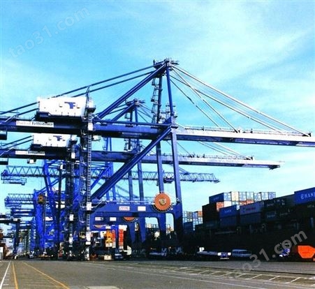 大连港的内贸海运公司定驰佳供应链