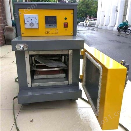 电热恒温鼓风干燥箱 焊条烘干烤箱 220V焊条烘箱