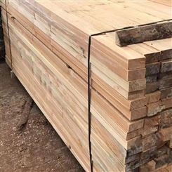 工地木方 呈果木业 批发4x6建筑工地木方耐磨防晒