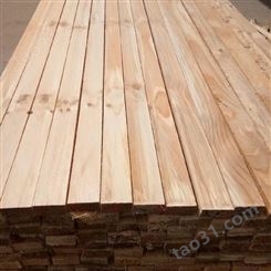 呈果木业厂家直供白松方木建筑木方